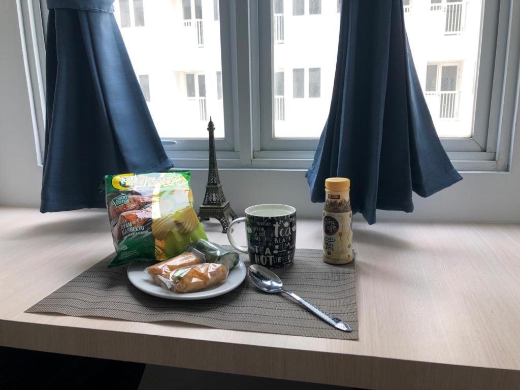Apartment Grand Sentraland Karawang Manage By Laguna Room 외부 사진