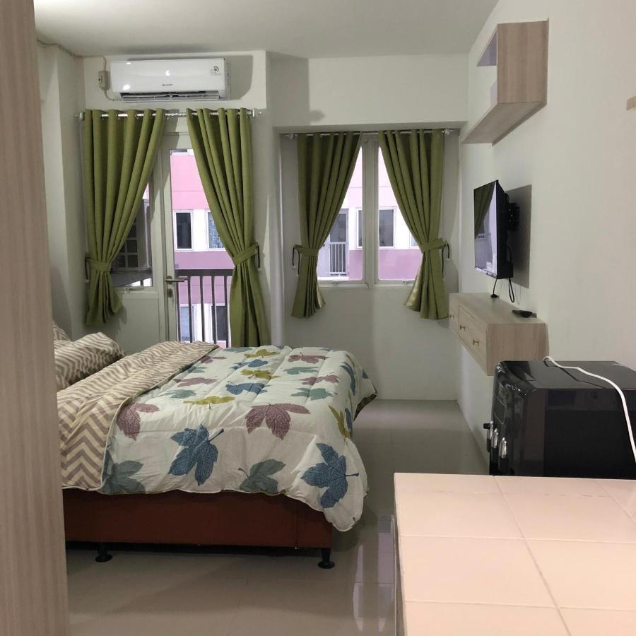 Apartment Grand Sentraland Karawang Manage By Laguna Room 외부 사진