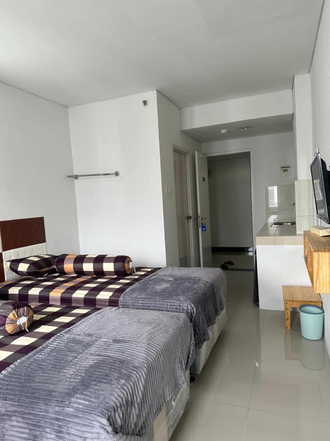 Apartment Grand Sentraland Karawang Manage By Laguna Room 외부 사진